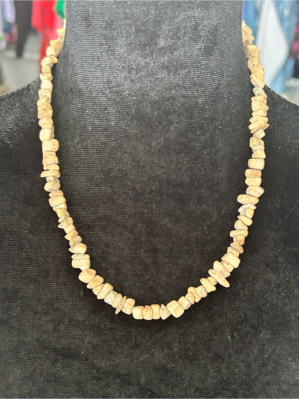 Natural Beige Chip Stone Necklace - Women Jewelry